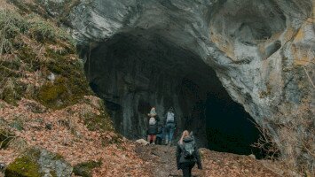 6. BALLA CAVE
