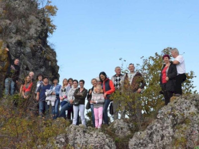 A Sirok Vártársaság tagjainak látogatása a NNG-ben-1