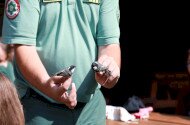 „A Tanár Úr újra nálunk” – Madárgyűrűzés a Szitakötő-kutatóháznál a Miskolci Herman Ottó Gimnázium közreműködésével