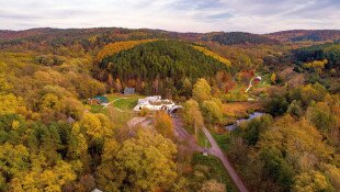 Survival tour at the Miocene Park