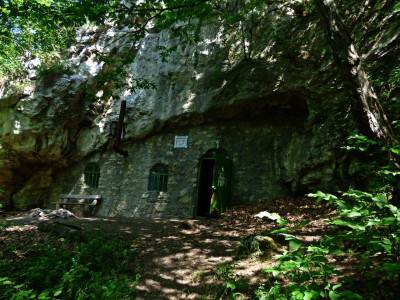 Barlangszállás